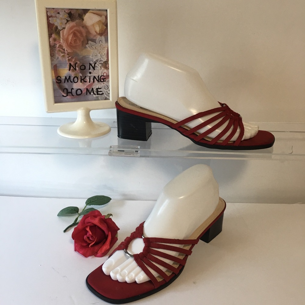 FIONI 8.5 RED SLIP ON STRAPPY SANDALS LOW BLOCK HEEL